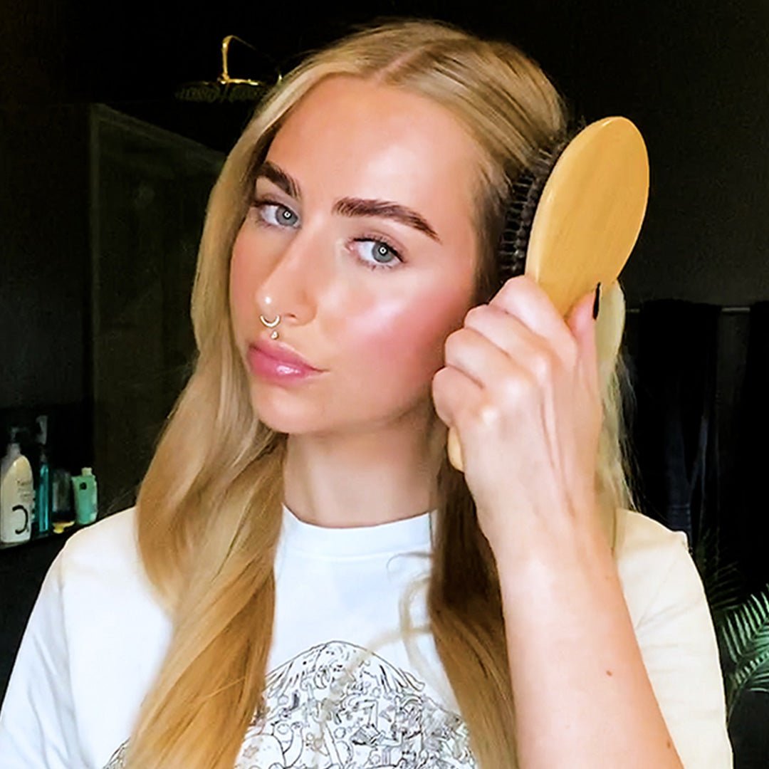 iGlow Hair Brush XL - iGlow Cosmetics