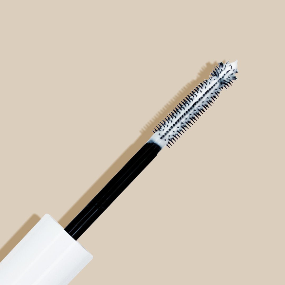 iGlow Lash serum and free iGlow Lash Volumizing Primer - iGlow Cosmetics