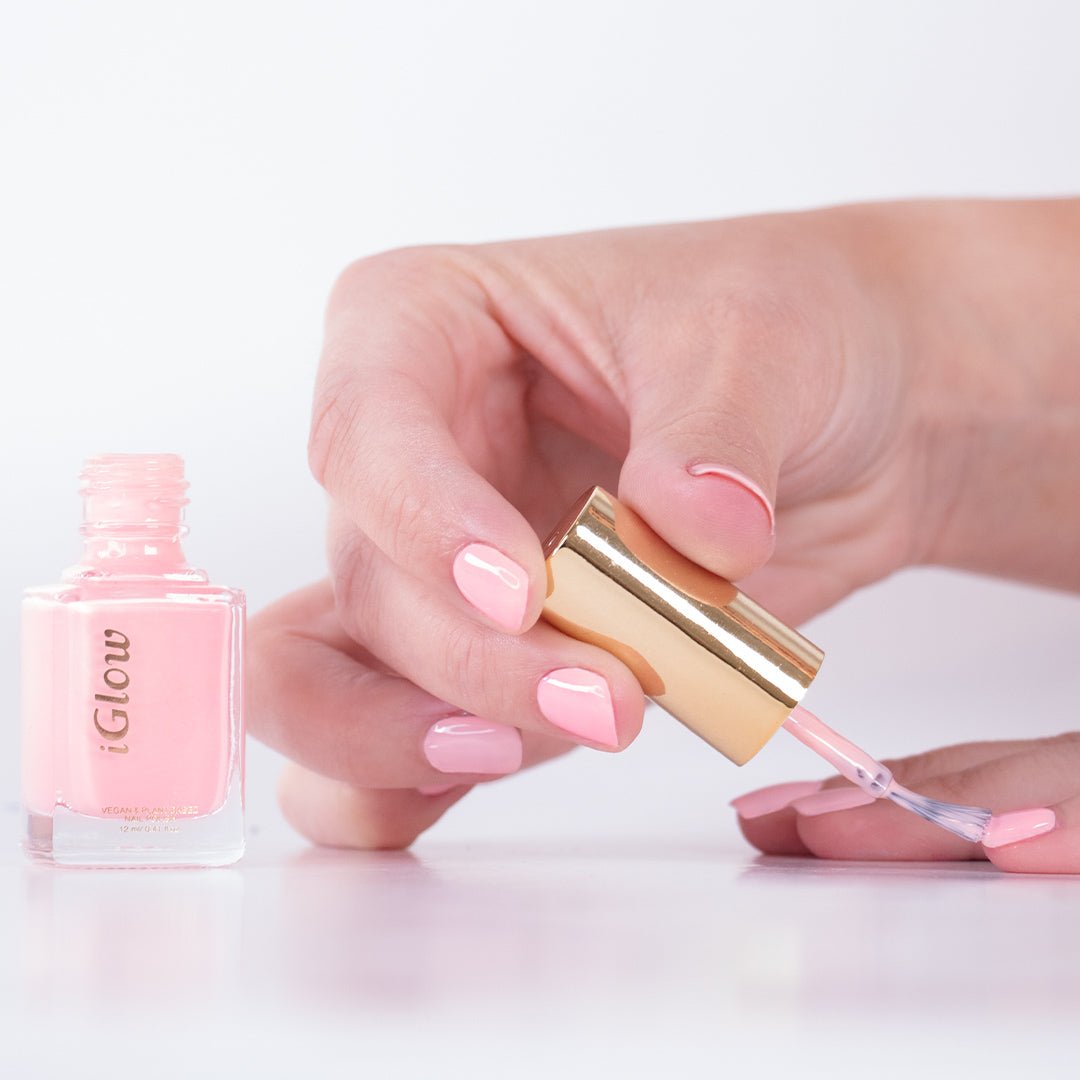 iGlow Nailpolish - Candy Pink - iGlow Cosmetics