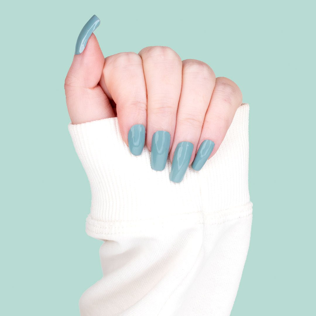 iGlow Nailpolish - Cora Blue - iGlow Cosmetics